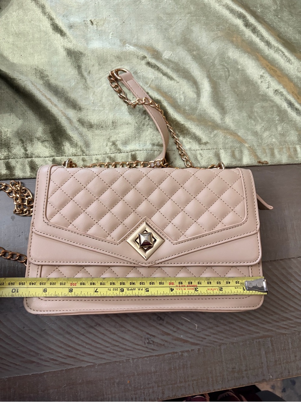 Quilted Taupe Chain Shoulder Bag with Gold Hardware - Picture 9 of 13